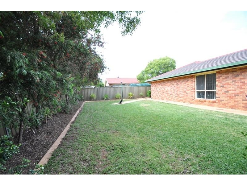 28 Websdale Dr, Dubbo NSW 2830