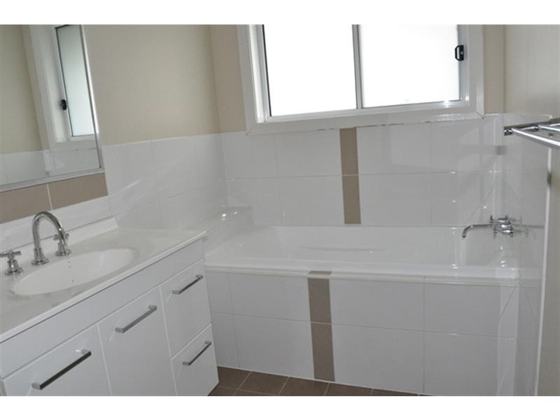 34 Dunheved  Cir, Dubbo NSW 2830