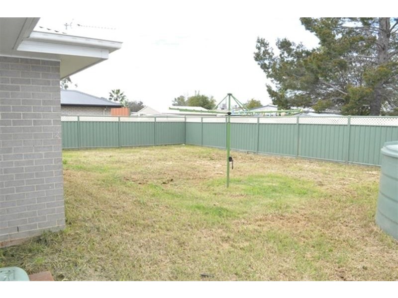 34 Dunheved  Cir, Dubbo NSW 2830
