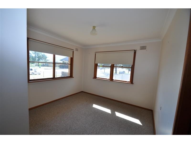 12 Meringo St, Narromine NSW 2821