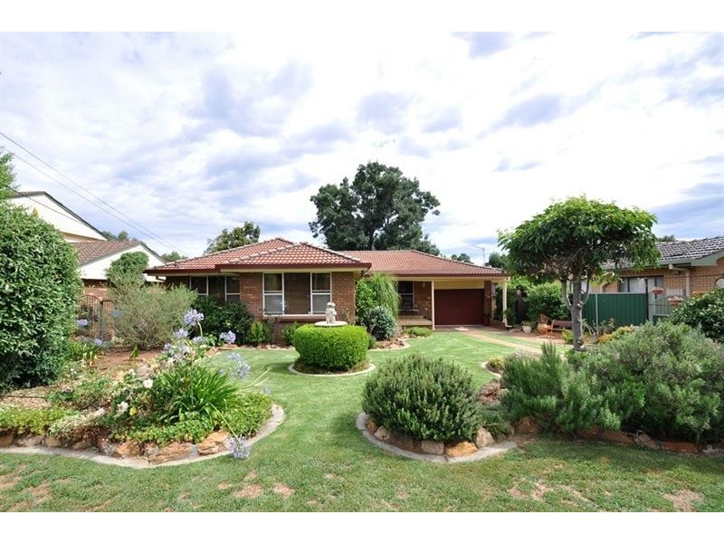 31 Opal  St, Dubbo NSW 2830