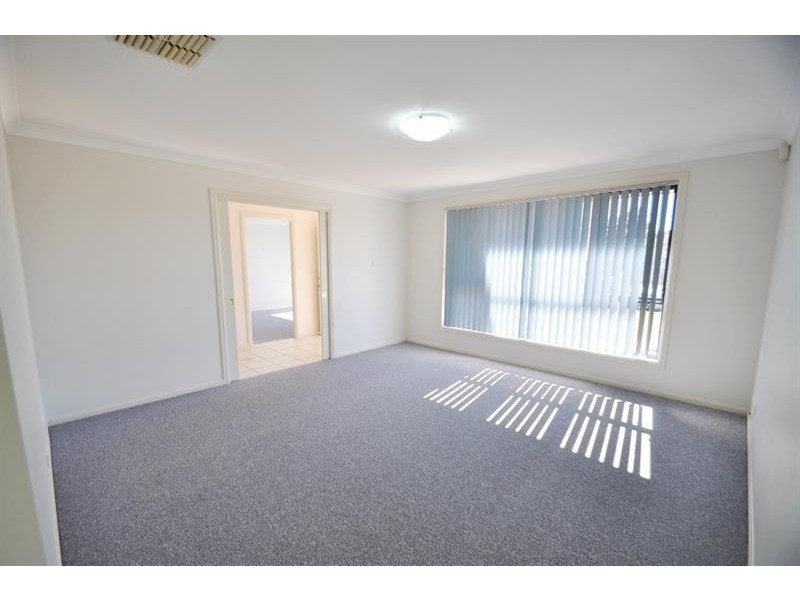 9  Cronin Pl, Dubbo NSW 2830