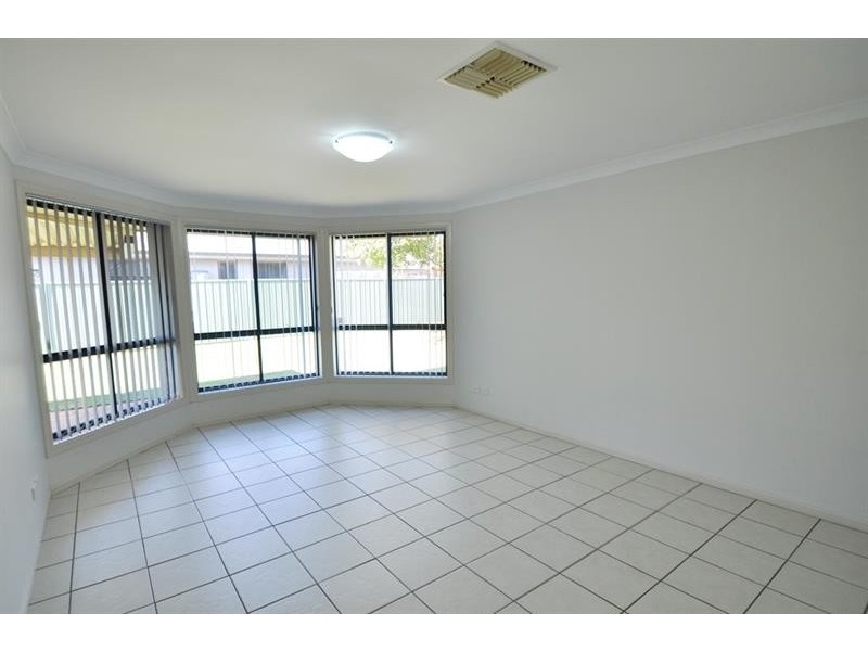 9  Cronin Pl, Dubbo NSW 2830