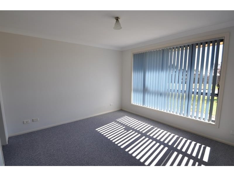 9  Cronin Pl, Dubbo NSW 2830