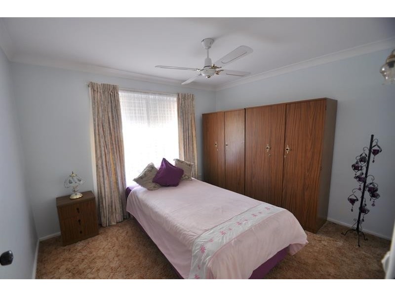 27 Sturt  Cir, Dubbo NSW 2830