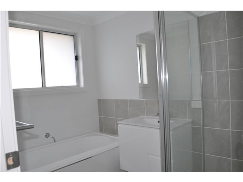 3 Wollombombi Pde, Dubbo NSW 2830