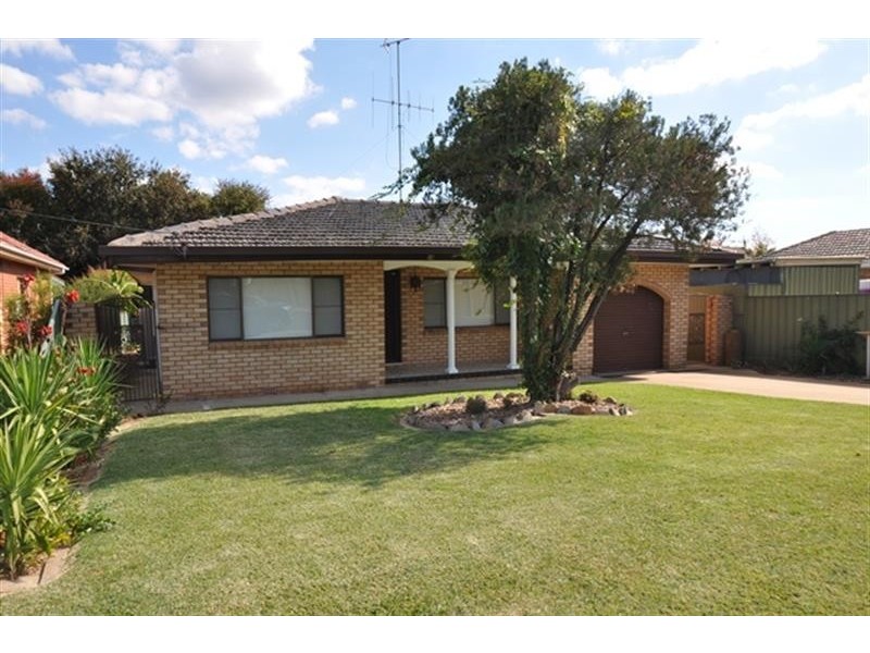 1A Thorby Ave, Dubbo NSW 2830