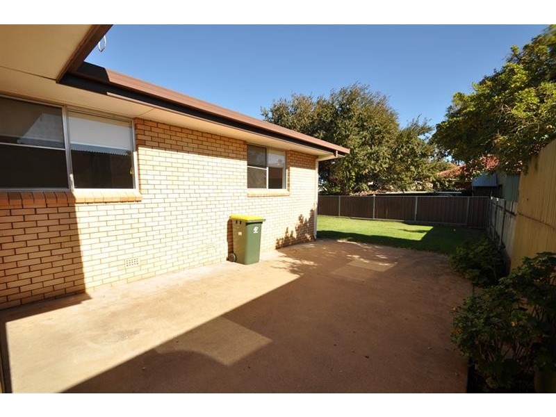 1A Thorby Ave, Dubbo NSW 2830