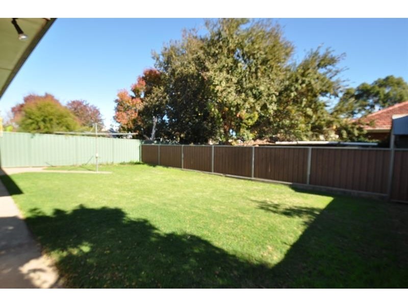 1A Thorby Ave, Dubbo NSW 2830