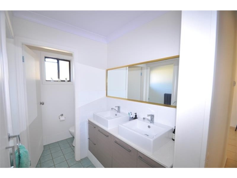 13 Doncaster Ave, Dubbo NSW 2830
