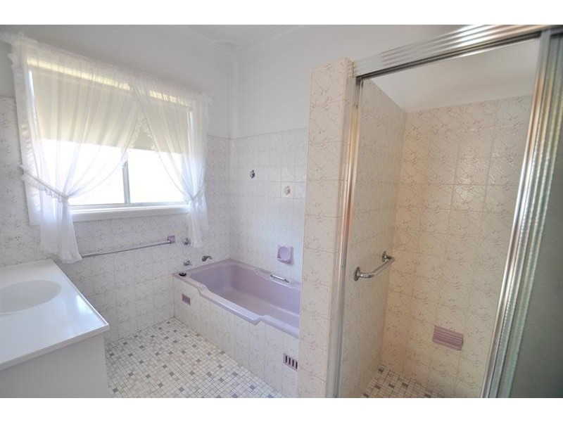 82 Dalton  St, Dubbo NSW 2830