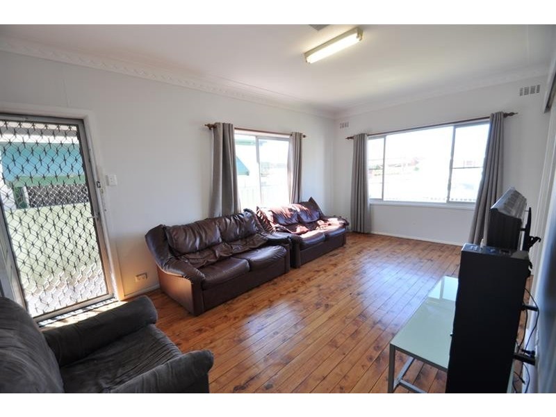 87 Bourke St, Dubbo NSW 2830