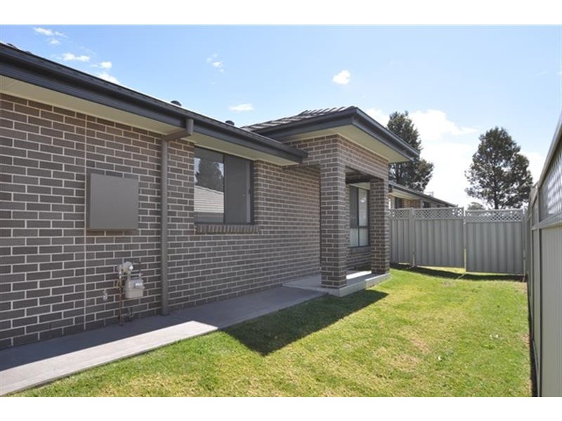 18B Apsley Cres, Dubbo NSW 2830