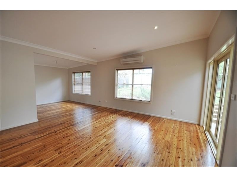 12 Brigalow Ave, Dubbo NSW 2830