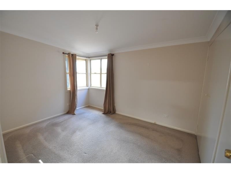 12 Brigalow Ave, Dubbo NSW 2830