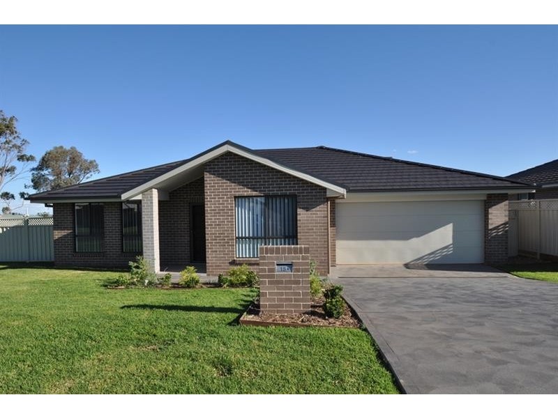 15a Apsley Cres, Dubbo NSW 2830
