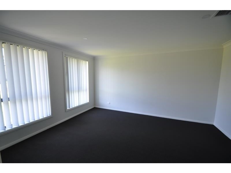 15a Apsley Cres, Dubbo NSW 2830