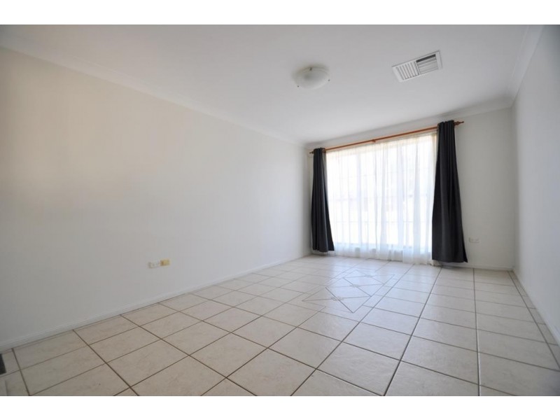 1 Osborne Pl, Dubbo NSW 2830