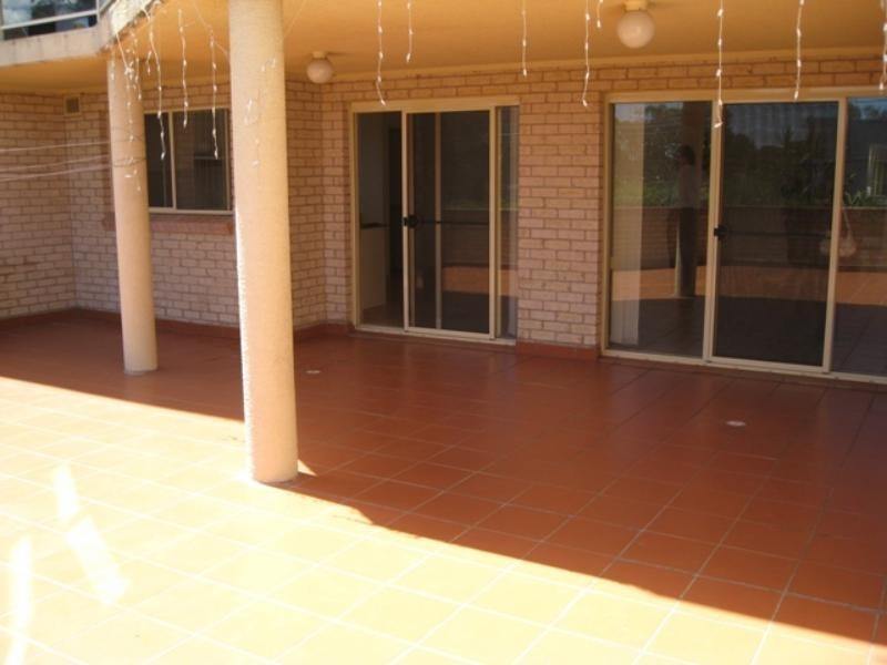 3/1 Hillview St, Roselands NSW 2196