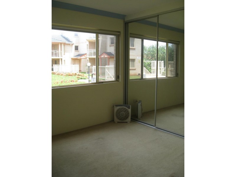 3/1 Hillview St, Roselands NSW 2196