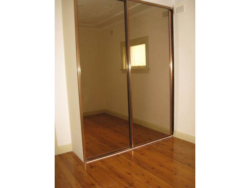 19 Banks Street, Monterey NSW 2217