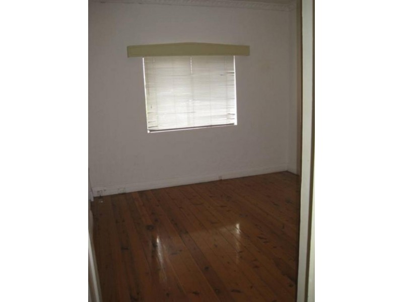 19 Banks Street, Monterey NSW 2217