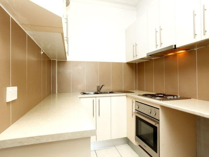 5/34 Flora St, Roselands NSW 2196