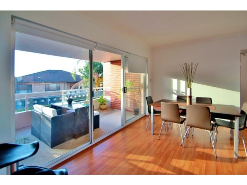 4/28 White Ave, Bankstown NSW 2200