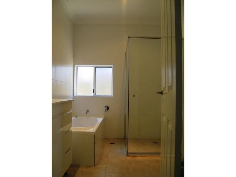 25 Arinya  St, Kingsgrove NSW 2208