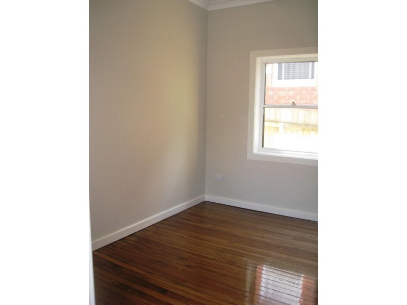 25 Arinya  St, Kingsgrove NSW 2208