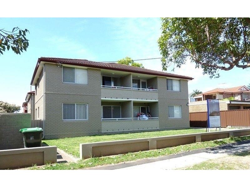 2/21-23 Fourth Ave, Campsie NSW 2194