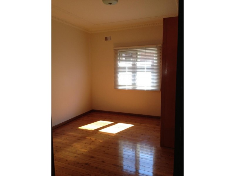 21 Betts  Ave, Five Dock NSW 2046