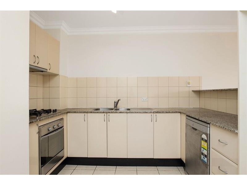 6/6-8 West  St, Croydon NSW 2132