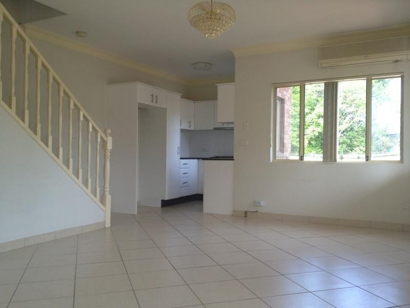 95 Noble Avenue, Greenacre NSW 2190