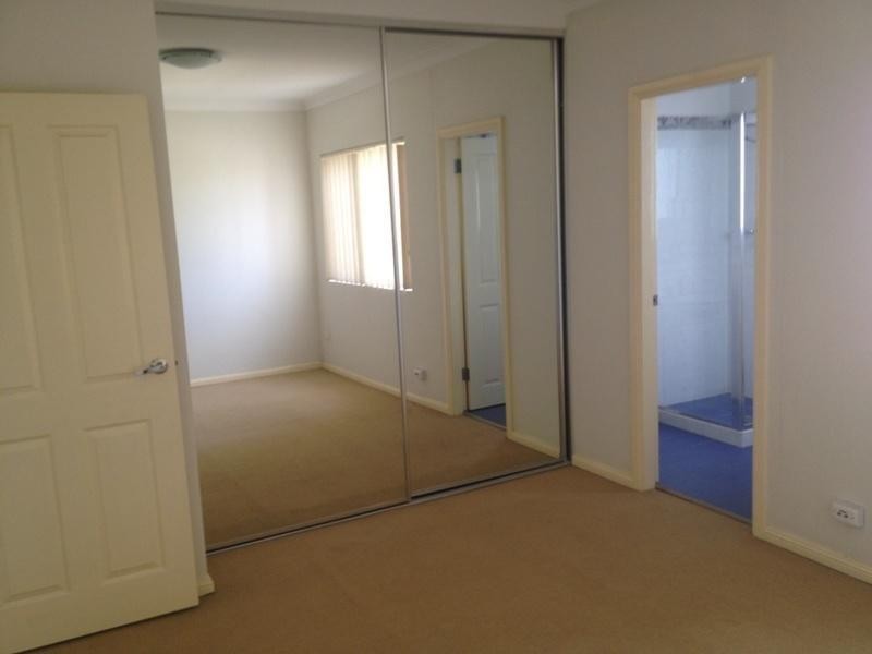 95 Noble Avenue, Greenacre NSW 2190