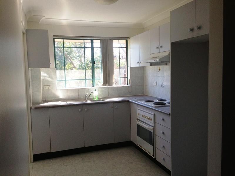 11/5-9  Eighth Ave, Campsie NSW 2194