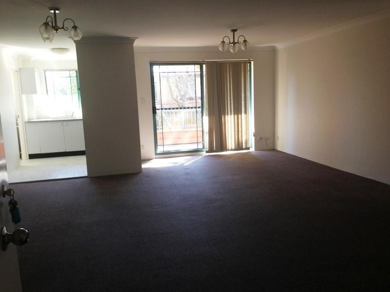 11/5-9  Eighth Ave, Campsie NSW 2194