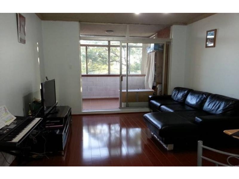 18/42-44 Fairmount St, Lakemba NSW 2195