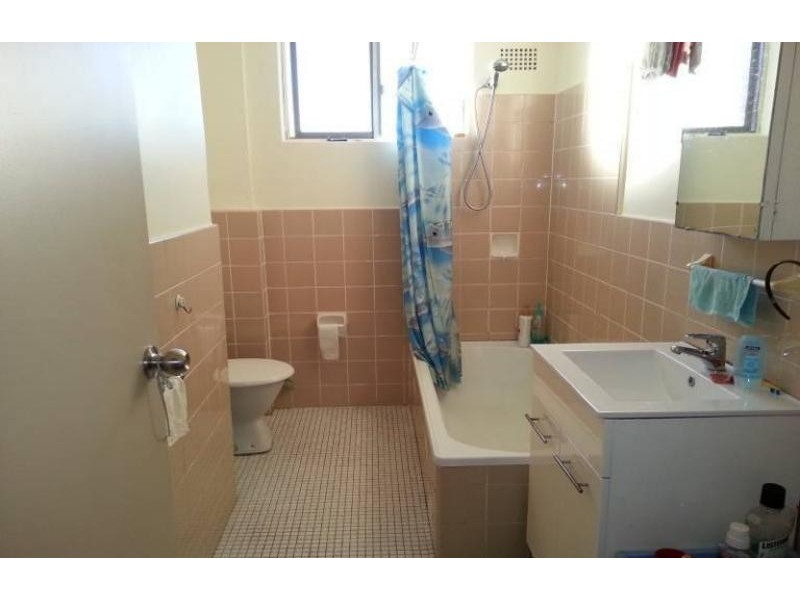 18/42-44 Fairmount St, Lakemba NSW 2195