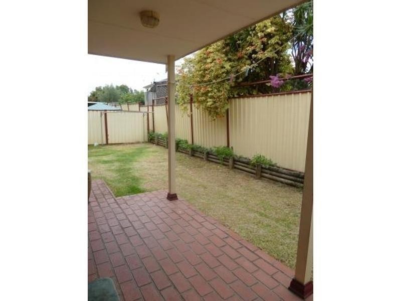 6/1 Margaret St, Greenacre NSW 2190