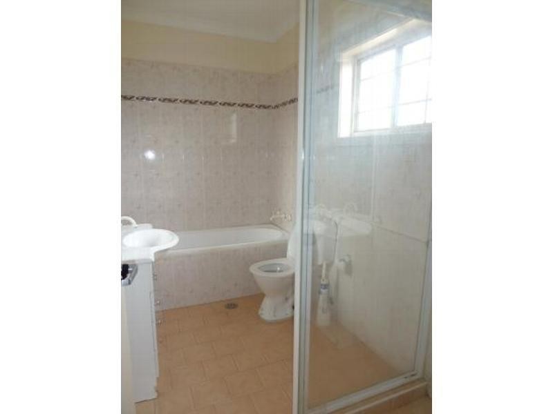 6/1 Margaret St, Greenacre NSW 2190