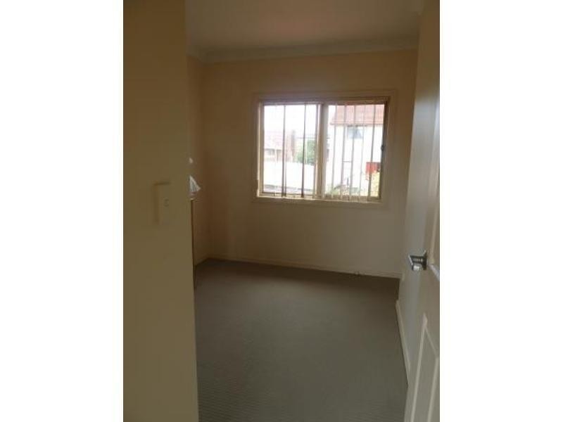 6/1 Margaret St, Greenacre NSW 2190