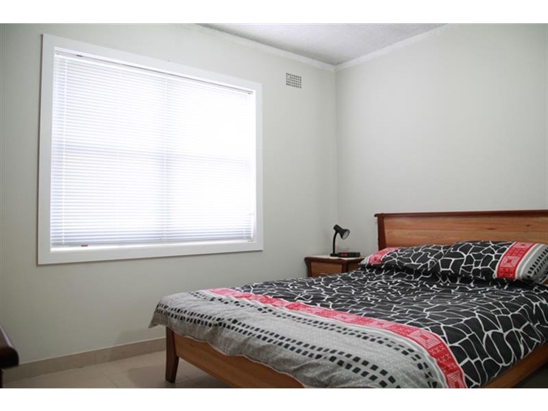 4/12 Renown Ave, Wiley Park NSW 2195