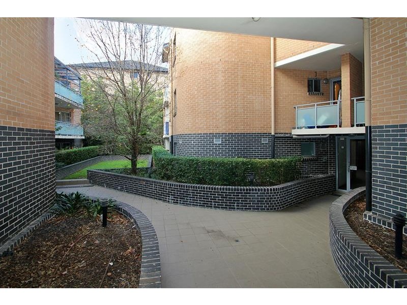 32/52-58 Courallie Ave, Homebush West NSW 2140