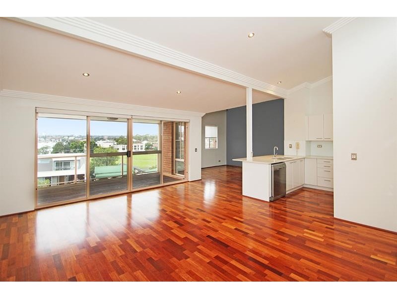 13/1-3 Bay Rd, Drummoyne NSW 2047