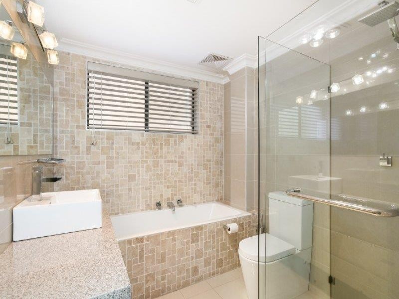 2/29 Walton Cres, Abbotsford NSW 2046