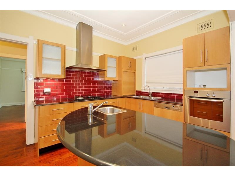 29 Clements St, Russell Lea NSW 2046