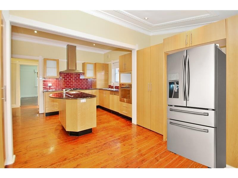 29 Clements St, Russell Lea NSW 2046