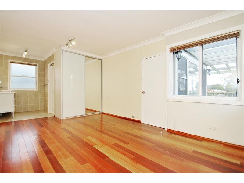 29 Clements St, Russell Lea NSW 2046