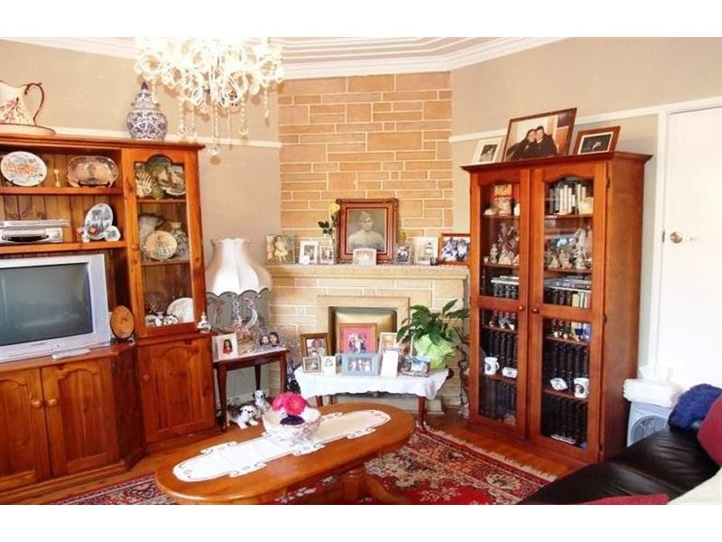 285 William St, Kingsgrove NSW 2208